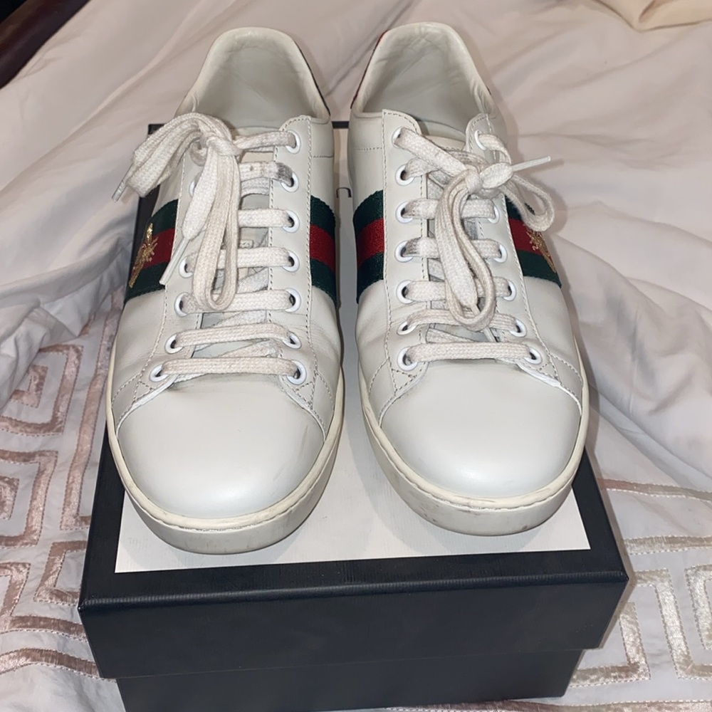 Gucci Ace Bee Sneakers (7.5 size) - Picture 4 of 6